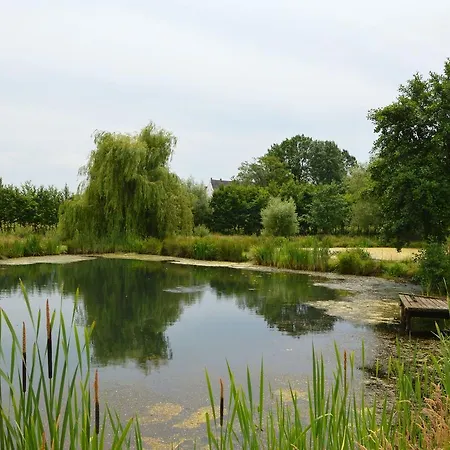 Holiday home Koi Paradise
